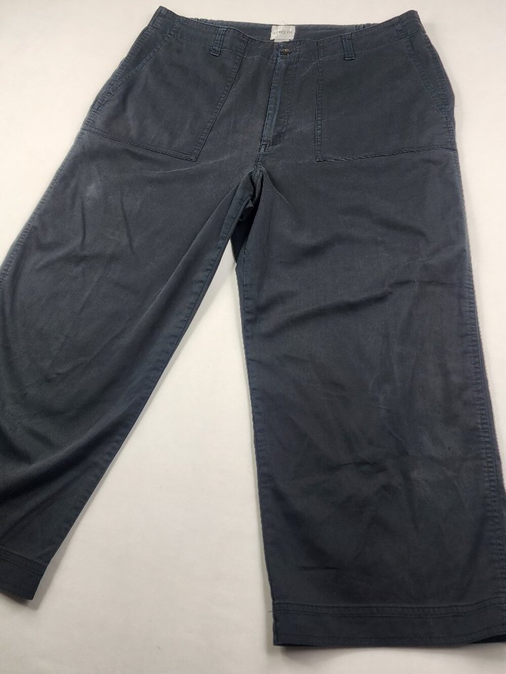 Chico's Women's Size 2 (US Large/12) Black Lightweight Capri Jeans FLAW